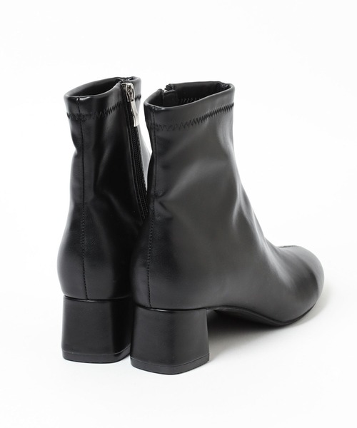 Elura（エルーラ）の「【軽量／クッション／ストレッチ】ソフトFITヒールブーツ/146748（ブーツ・レディース・ベージュ/グレー系その他4/ブラック・MEDIUM/SMALL/LARGE）」の11枚目の写真