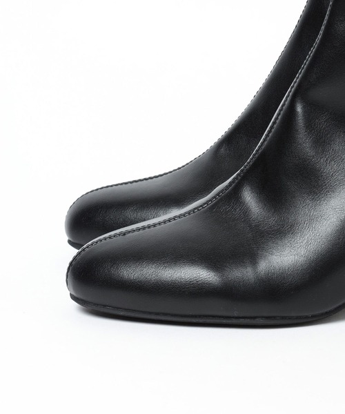 Elura（エルーラ）の「【軽量／クッション／ストレッチ】ソフトFITヒールブーツ/146748（ブーツ・レディース・ベージュ/グレー系その他4/ブラック・MEDIUM/SMALL/LARGE）」の16枚目の写真