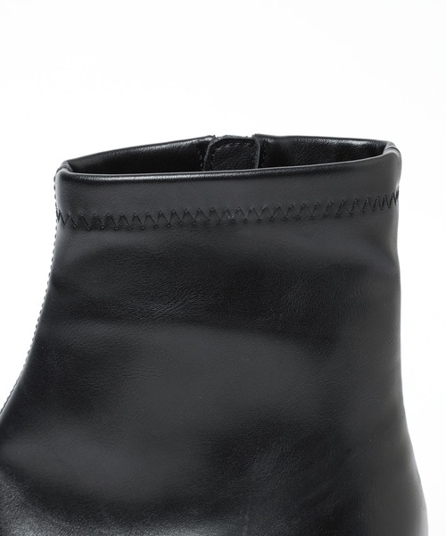 Elura（エルーラ）の「【軽量／クッション／ストレッチ】ソフトFITヒールブーツ/146748（ブーツ・レディース・ベージュ/グレー系その他4/ブラック・MEDIUM/SMALL/LARGE）」の17枚目の写真