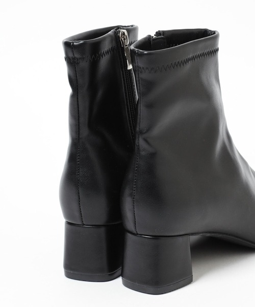 Elura（エルーラ）の「【軽量／クッション／ストレッチ】ソフトFITヒールブーツ/146748（ブーツ・レディース・ベージュ/グレー系その他4/ブラック・MEDIUM/SMALL/LARGE）」の21枚目の写真