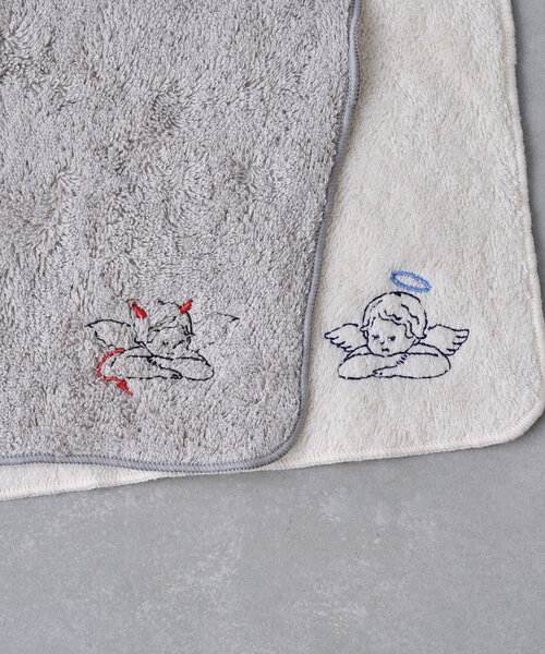 BIRTHDAY BAR(バースデイバー)の「天使と悪魔 刺繍タオルハンカチ(ハンカチ/ハンドタオル・レディース・グレー/アイボリー/ブルー系その他/ピンク・0)」の6枚目の写真