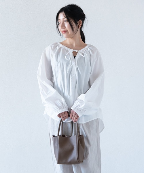 LOSUCA(ロスカ)の「ミニポーチ付きフェイクレザー3wayミニバッグ / ハンドバッグ ショルダーバッグ オケージョン ナチュラル フレンチ ヴィンテージ シティガール 大人カジュアル オフィスカジュアル(ハンドバッグ・レディース・ブラウン/ブラック/シルバー・FREE)」の21枚目の写真