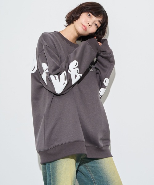 WEGO(ウィゴー)の「WEGO/ストレートラインロゴグラフィックプルオーバー(スウェット・メンズ・チャコールグレー/アッシュグレー・MEDIUM/LARGE)」の14枚目の写真