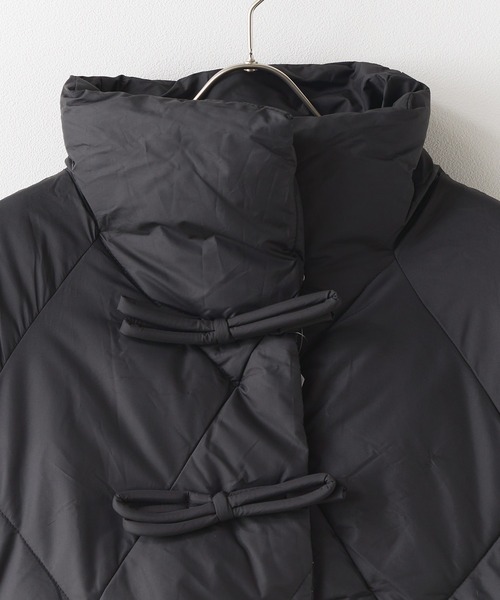 AO2（アオズ）の「Quilted padded jacket / キルティング中綿ジャケット（ダウンジャケット/コート・レディース・ブラック/ホワイト・FREE）」の12枚目の写真