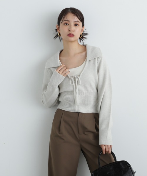 N.(N. Natural Beauty Basic)(エヌエヌナチュラルビューティーベーシック)の「◆フロントリボン襟付きニット(ニット/セーター・レディース・レッド/チャコールグレー/グレー・MEDIUM)」の15枚目の写真