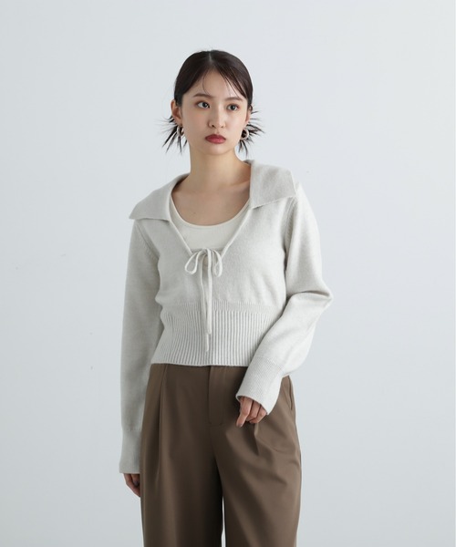 N.(N. Natural Beauty Basic)(エヌエヌナチュラルビューティーベーシック)の「◆フロントリボン襟付きニット(ニット/セーター・レディース・レッド/チャコールグレー/グレー・MEDIUM)」の16枚目の写真