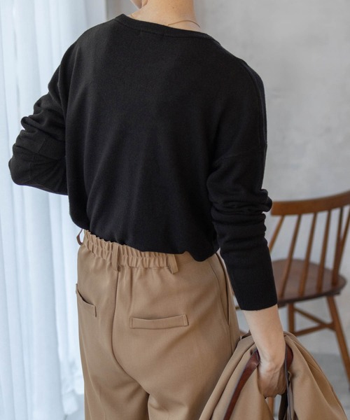 NAVY(ネイビー)の「nAvy 洗えるニット カシミヤタッチクルーネック(ニット/セーター・レディース・イエロー/ブルー系その他/ブラック・M/L)」の9枚目の写真