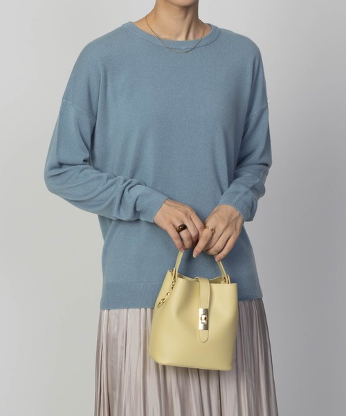 NAVY(ネイビー)の「nAvy 洗えるニット カシミヤタッチクルーネック(ニット/セーター・レディース・イエロー/ブルー系その他/ブラック・M/L)」の13枚目の写真
