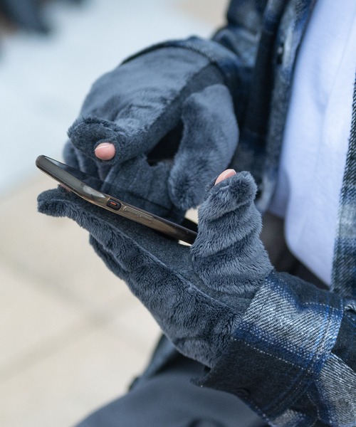 Champion(チャンピオン)の「【k】〔Champion/チャンピオン〕ふわもこ ボアグローブ/手袋(手袋・レディース・ブラウン/ベージュ/ブラック/チャコールグレー・FREE)」の20枚目の写真