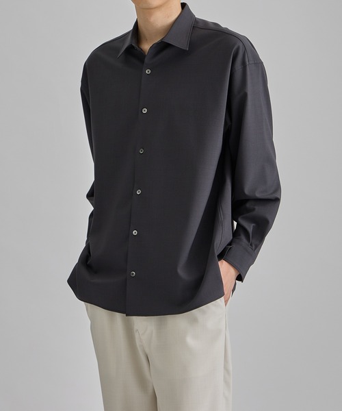 UNITED TOKYO(ユナイテッドトウキョウ)の「POWER STRETCH WOOL リラックスL/Sシャツ(シャツ/ブラウス・メンズ・グリーン/ライトブルーグレー/ブラック/グレイッシュベージュ・1/2/3)」の19枚目の写真