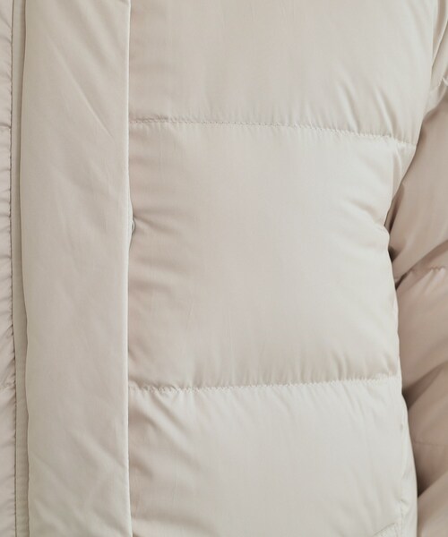 SHOO・LA・RUE（シューラルー）の「◆【洗える/撥水】10の欲張りを満たす フェイクファーフード付き ダウンジャケット（ダウンジャケット/コート・レディース・ブラック/ブラウン系/ライトベージュ・01/02/03/04）」の18枚目の写真