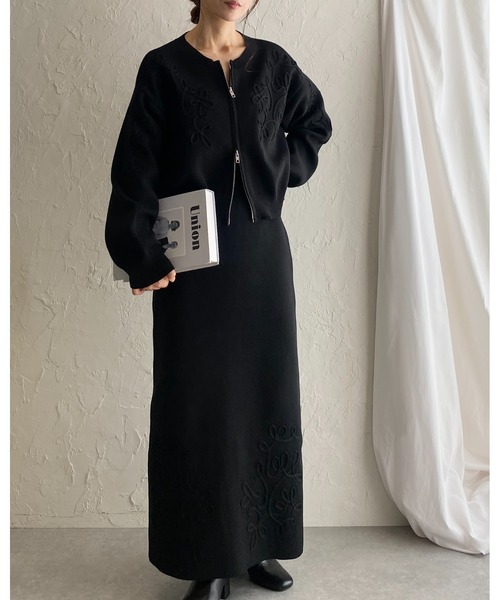 長袖ショート丈コード刺繍ダブルジップラインニットカーディガン