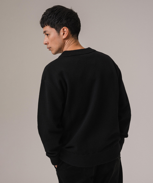 EDIFICE(エディフィス)の「Letiquette × ETS.MATERIAUX FRENCH ARMY V-KNIT(ニット/セーター・メンズ・ブラック/レッド/キャメル・1/2/3)」の9枚目の写真