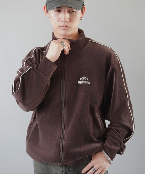 SPINNS（スピンズ）の「ワンポイントベロアジップパーカー/パイピングデザイン（ジャージ・メンズ・ブラウン/ワイン/ネイビー/ベージュ・ONESIZE）」の6枚目の写真