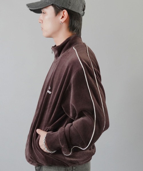 SPINNS（スピンズ）の「ワンポイントベロアジップパーカー/パイピングデザイン（ジャージ・メンズ・ブラウン/ワイン/ネイビー/ベージュ・ONESIZE）」の9枚目の写真