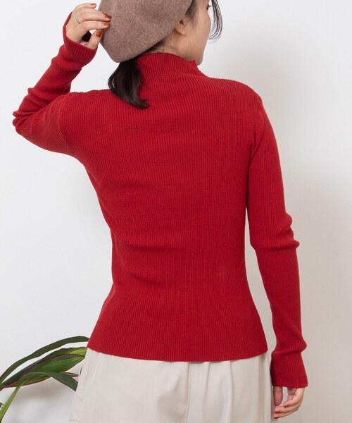 POU DOU DOU（プードゥドゥ）の「シアバターハイネックリブニット（ニット/セーター・レディース・ブラック/ブルー/レッド/オートミール・M）」の7枚目の写真