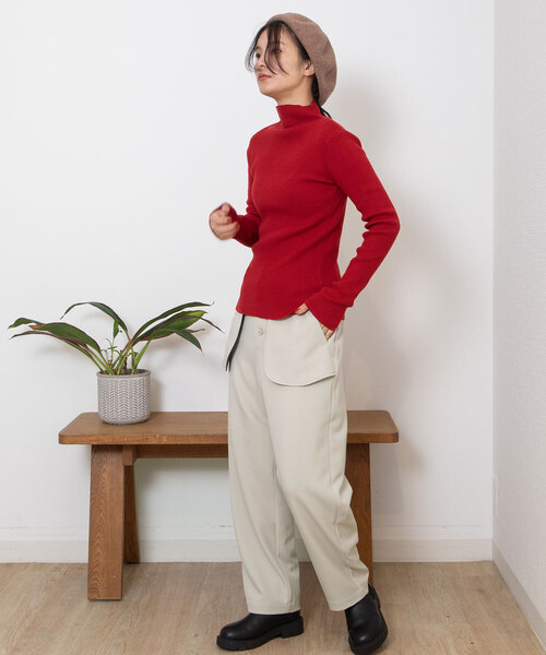 POU DOU DOU（プードゥドゥ）の「シアバターハイネックリブニット（ニット/セーター・レディース・ブラック/ブルー/レッド/オートミール・M）」の9枚目の写真