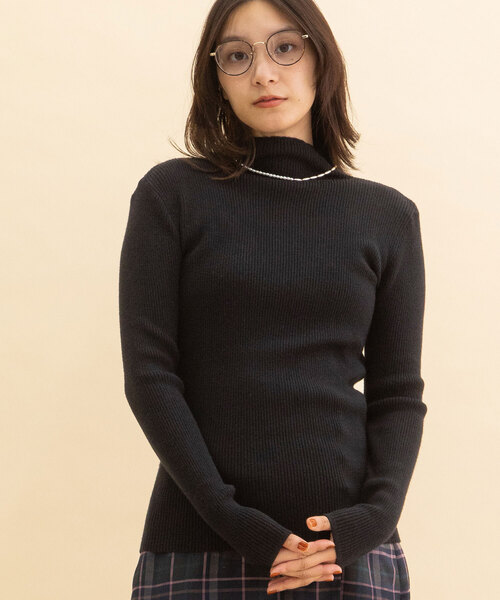 POU DOU DOU（プードゥドゥ）の「シアバターハイネックリブニット（ニット/セーター・レディース・ブラック/ブルー/レッド/オートミール・M）」の11枚目の写真