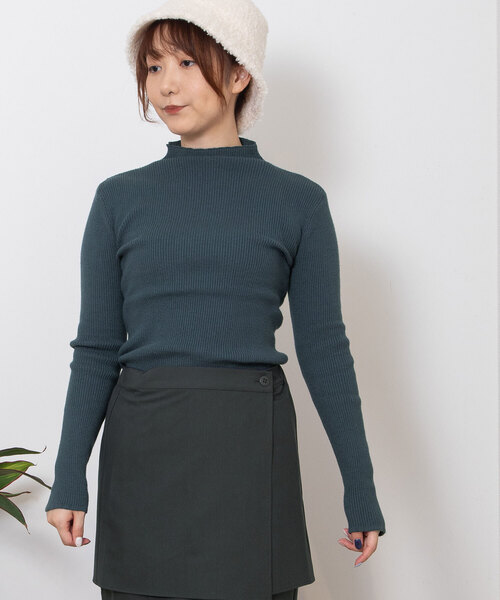 POU DOU DOU（プードゥドゥ）の「シアバターハイネックリブニット（ニット/セーター・レディース・ブラック/ブルー/レッド/オートミール・M）」の17枚目の写真