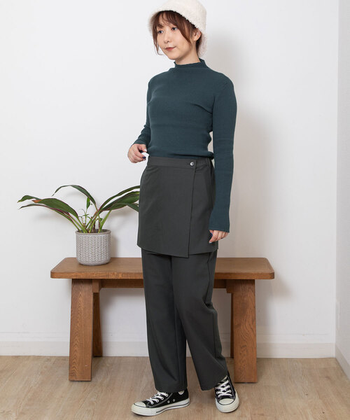 POU DOU DOU（プードゥドゥ）の「シアバターハイネックリブニット（ニット/セーター・レディース・ブラック/ブルー/レッド/オートミール・M）」の21枚目の写真