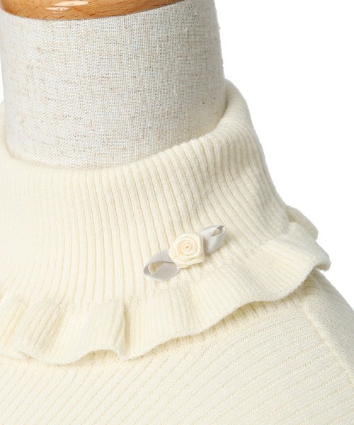 【セール】ローズモチーフ付きタートルニットプルオーバー/F&A/fint（ニット/セーター）｜F i.n.t（フィント）