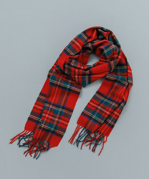 URBAN RESEARCH（アーバンリサーチ）の「チェックグラデーションカシミヤマフラー（マフラー・メンズ・ブラック系その他/グリーン系その他/レッド系その他/ブルー系その他・FREE）」の4枚目の写真