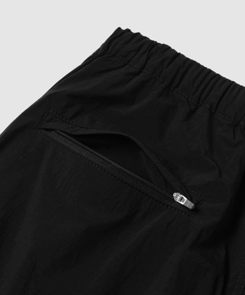 ナイロンタイプライター LOGO EASY PANTS（その他パンツ）｜COMME des 