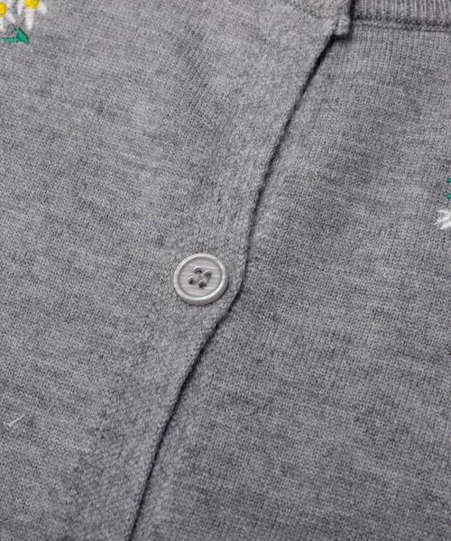 MERAKI(メラキ)の「小花刺繍カーディガン(カーディガン/ボレロ・レディース・グレー・L/M)」の13枚目の写真