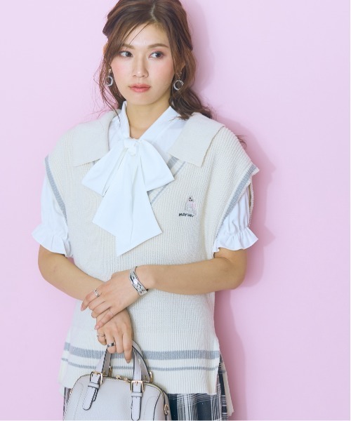 marun(マルン)の「<大きいサイズ>ねこ刺しゅうニットベスト marun(ベスト・レディース・アイボリー/ブラック・L/LL/3L/4L/5L)」の8枚目の写真