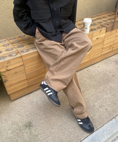 B.R.U(ブル)の「ツイルスタンダードストレートパンツ(その他パンツ・メンズ・アイボリー/ブラック/ベージュ・FREE)」の1枚目の写真