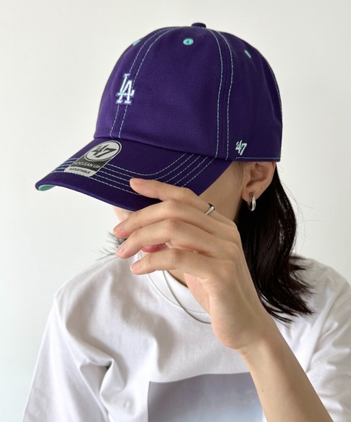 '47（フォーティーセブン）の「【日本未発売】 ’47(フォーティーセブン)/CONTRAST STITCH BR 47 CLEAN UP/ミニロゴ コントラスト ステッチ クリーンナップ キャップ 帽子（キャップ・レディース・パープル/キャメル/グリーン・FREE）」の14枚目の写真