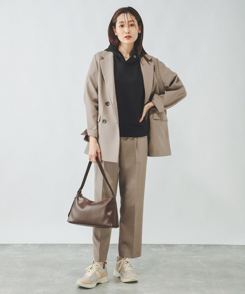 GLOBAL WORK（グローバルワーク）の「ライトクッション裾ZIPパーカー/147629（パーカー・レディース・グレイッシュベージュ/ブラック/ライトイエロー/杢グレー・MEDIUM/REGULAR/LARGE）」の5枚目の写真