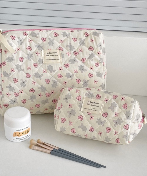 ❤️極美品、ポーチ❤ セール】アニマル総柄コスメポーチ（ポーチ）｜pyornim