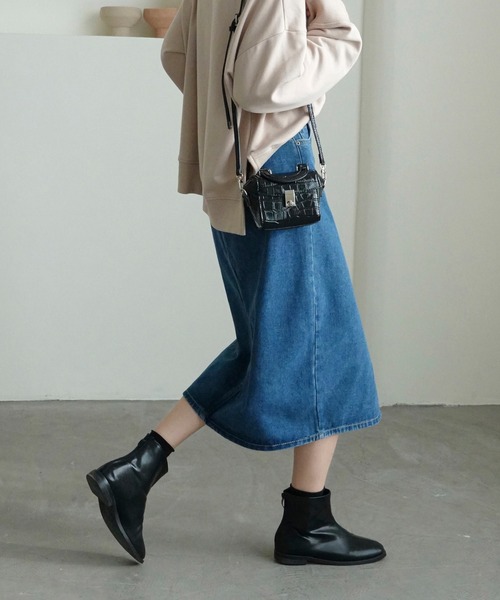 urge:(アージコロン )の「【URGE:】デニム タイトロングスカート(デニムスカート・レディース・ライトブルー/ブラック/ブルー/ホワイト/チャコールグレー/ワンウォッシュ・SMALL/MEDIUM/LARGE/X-LARGE)」の21枚目の写真