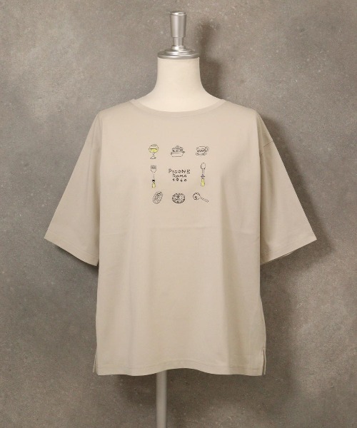 STUDIO PICONE(スタジオピッコーネ)の「イラスト刺繍Tシャツ(Tシャツ/カットソー・レディース・ベージュ/ライトパープル/ホワイト/ブラック・M/L/LL)」の4枚目の写真
