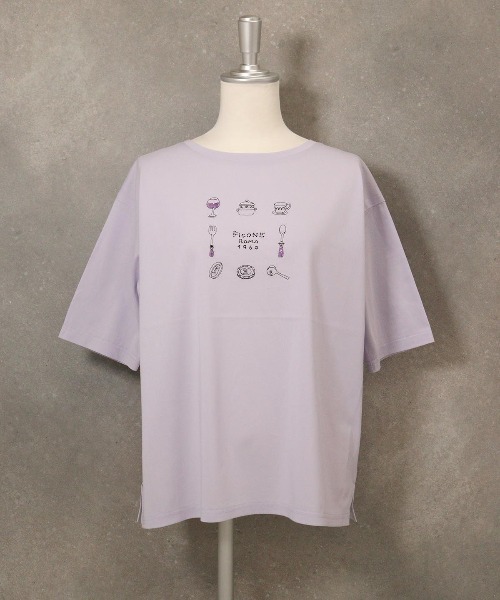 STUDIO PICONE(スタジオピッコーネ)の「イラスト刺繍Tシャツ(Tシャツ/カットソー・レディース・ベージュ/ライトパープル/ホワイト/ブラック・M/L/LL)」の17枚目の写真