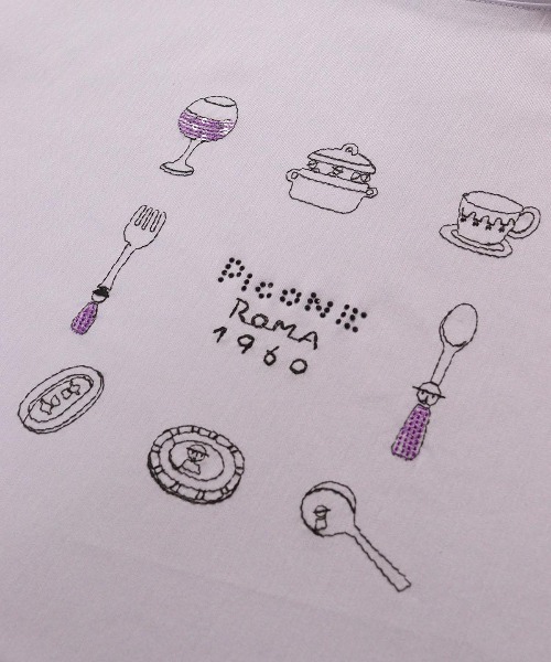 STUDIO PICONE(スタジオピッコーネ)の「イラスト刺繍Tシャツ(Tシャツ/カットソー・レディース・ベージュ/ライトパープル/ホワイト/ブラック・M/L/LL)」の20枚目の写真