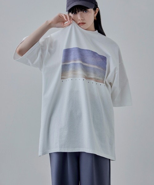 etoll.(エトル)の「デザインプリントBIGシルエットTシャツ(Tシャツ/カットソー・レディース・ブラック/オフホワイト・M)」の1枚目の写真