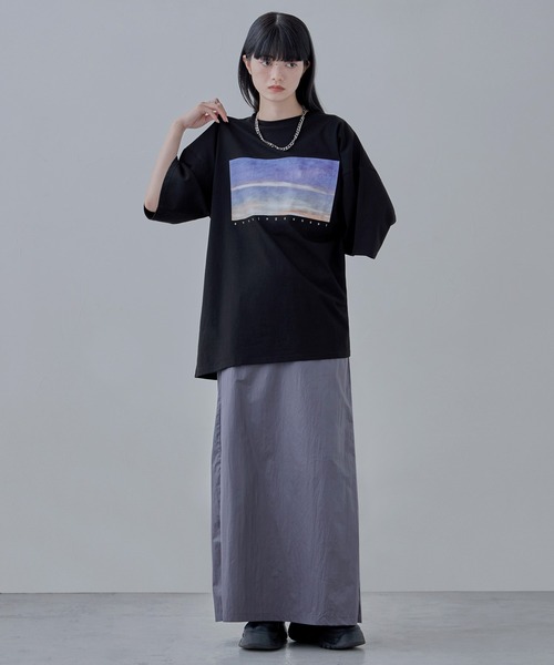 etoll.(エトル)の「デザインプリントBIGシルエットTシャツ(Tシャツ/カットソー・レディース・ブラック/オフホワイト・M)」の6枚目の写真