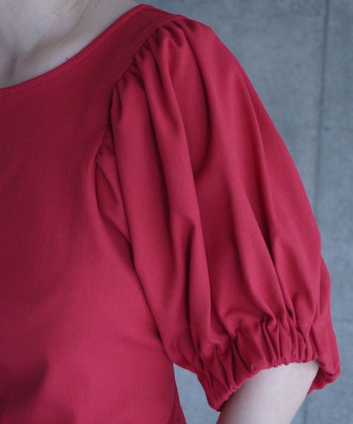 k3&co.(ケイスリーアンドコー)の「BACK OPEN BLOUSE(シャツ/ブラウス・レディース・レッド/チャコール/ベージュ・ONE SIZE)」の9枚目の写真