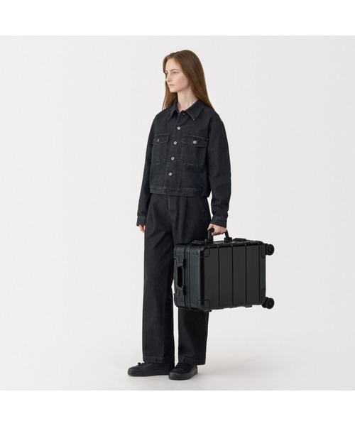 ブラックアルミニウムキャリーケース MUJI Labo〕アルミハードキャリーケース34リットル（黒