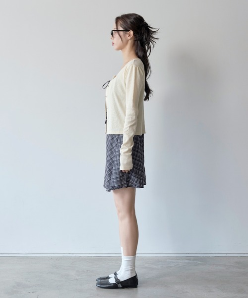 UNE MANSION（ユヌマンション）の「【肩紐調節可能】ボヘミアンリボンチェックミニワンピース（ワンピース・レディース・ブラック/スカイブルー・FREE）」の15枚目の写真