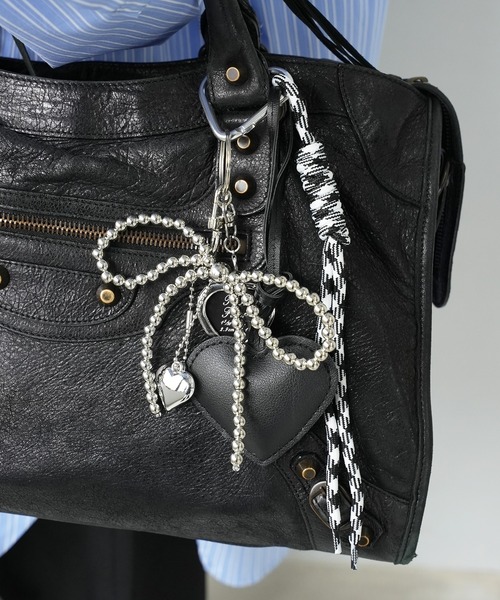 じゃらじゃらキーチャーム ハートカラビナ ハートリボンチャーム