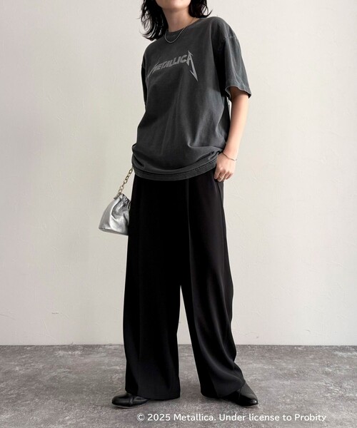 fredy emue(フレディエミュ)の「【GOOD ROCK SPEED/グッドロックスピード】BANDグリッタープリント半袖Tシャツ(Tシャツ/カットソー・レディース・チャコールグレー/ブラック系その他・38)」の5枚目の写真