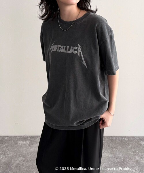 fredy emue(フレディエミュ)の「【GOOD ROCK SPEED/グッドロックスピード】BANDグリッタープリント半袖Tシャツ(Tシャツ/カットソー・レディース・チャコールグレー/ブラック系その他・38)」の8枚目の写真