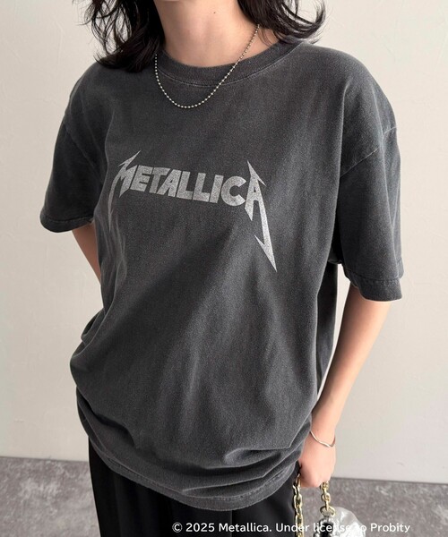 fredy emue(フレディエミュ)の「【GOOD ROCK SPEED/グッドロックスピード】BANDグリッタープリント半袖Tシャツ(Tシャツ/カットソー・レディース・チャコールグレー/ブラック系その他・38)」の9枚目の写真