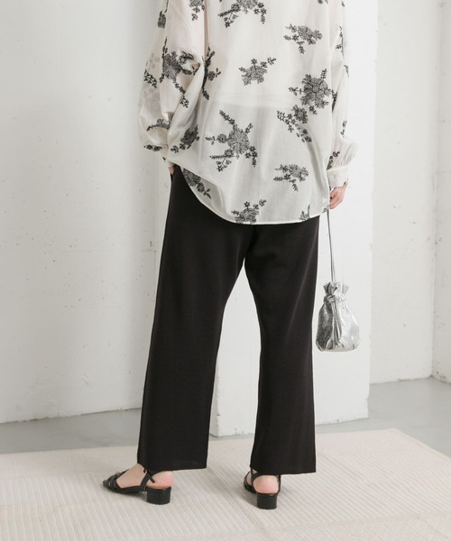 URBAN RESEARCH DOORS（アーバンリサーチドアーズ）の「リネン混ニットパンツ（その他パンツ・レディース・ブラック/チャコールグレー・MEDIUM）」の20枚目の写真