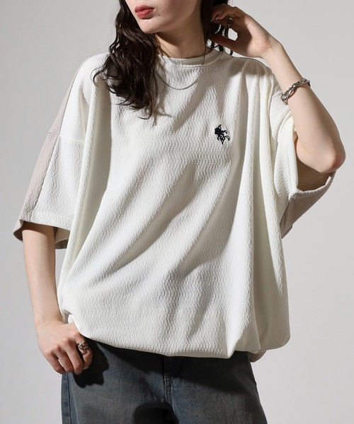 Growth by in the attic(グロウスバイインジアティック)の「Growth by in the attic 膨れジャガード ドルマンスリーブ 半袖Tシャツ(Tシャツ/カットソー・メンズ・ブラック/ホワイト・L/M)」の14枚目の写真