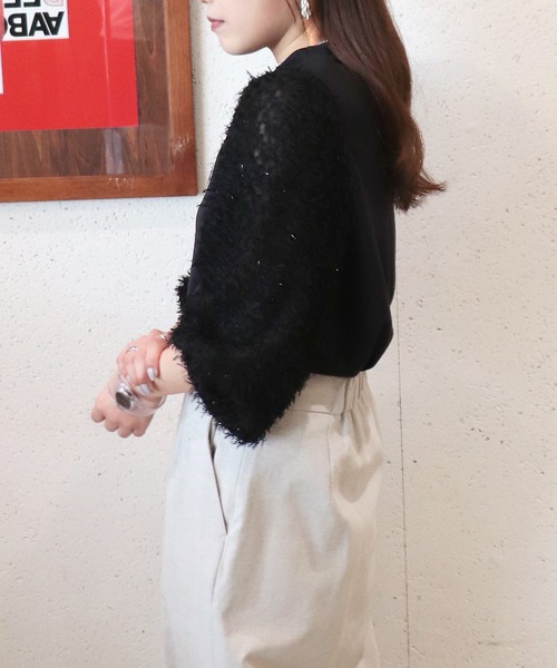 Jines（ジネス）の「ファンシースリーブドッキングトップス（Tシャツ/カットソー・レディース・オフホワイト/ブラック・38）」の6枚目の写真