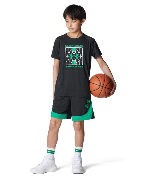 UNDER ARMOUR(アンダーアーマー)の「UAテック ロゴ ショートスリーブ Tシャツ(バスケットボール/キッズ)(Tシャツ/カットソー・キッズ・ブラック・160cm/150cm/140cm/130cm)」の3枚目の写真